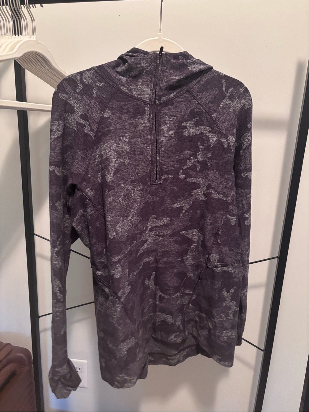 LULULEMON Women’s Run Hoodie - black camo